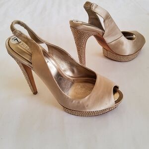 BCBGMaxAzria Leather Gold Peeptoe Slingback Platform Studded Heel Pump Size 7